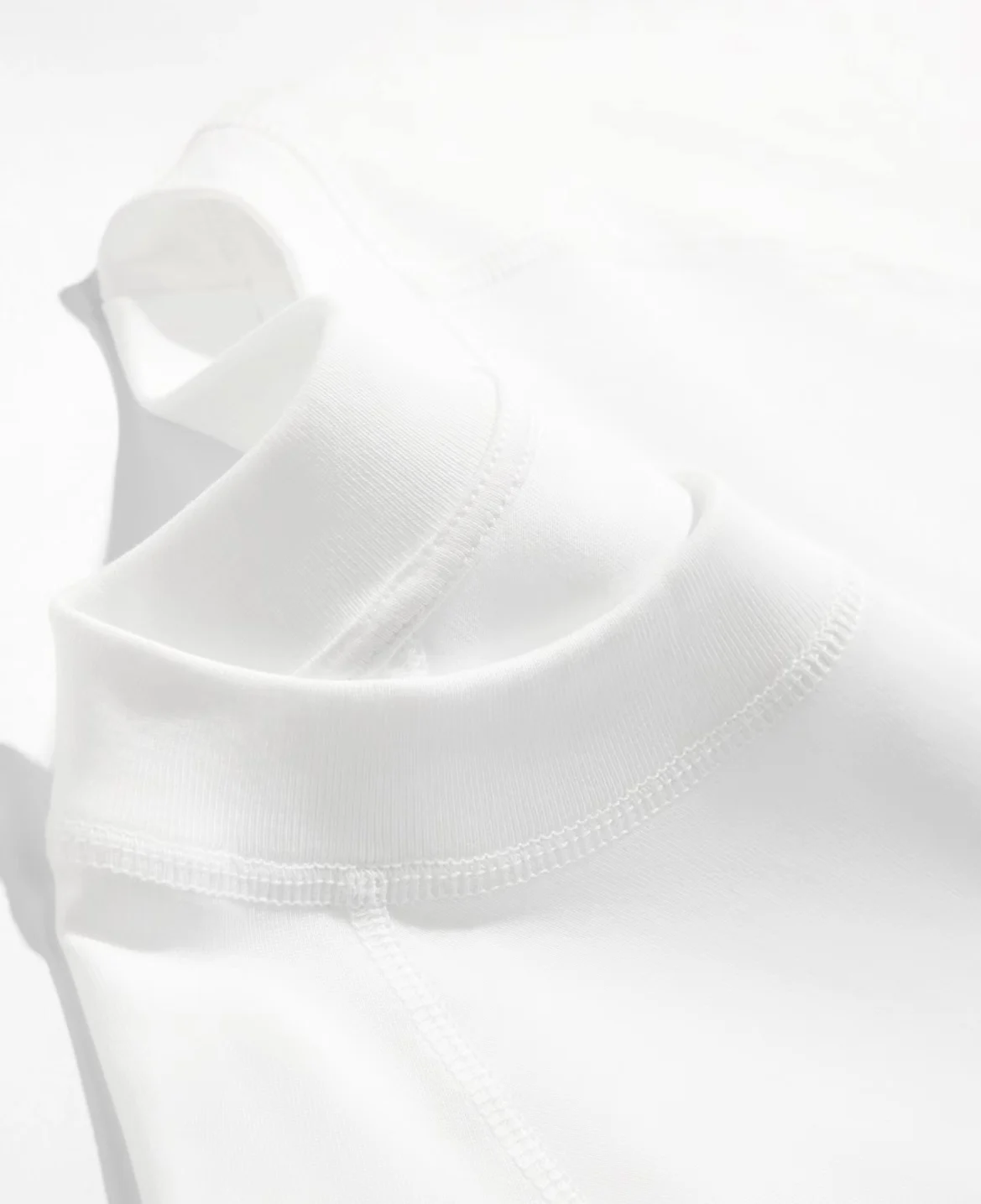 تي شيرت بطبعة زبدة الفول السود - مراجعة Peanut Butter Snack وسعره